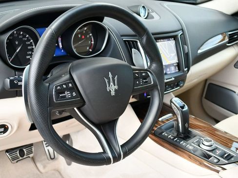 Used 2019 Maserati Levante S GranSport AWD/4WD image 12