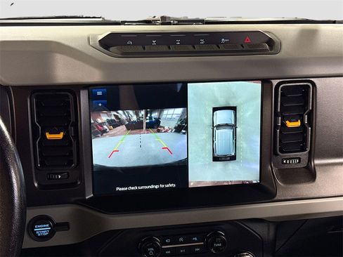 Used 2022 Ford Bronco Badlands image 24