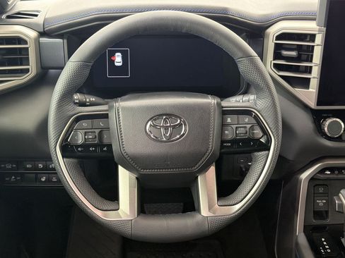 Used 2026 Toyota Sequoia Platinum AWD/4WD image 11