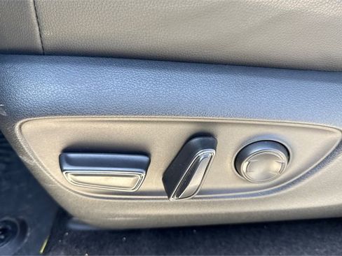 Used 2024 Toyota Land Cruiser image 19