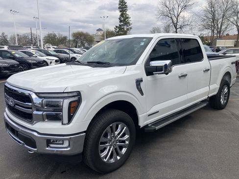 Used 2024 Ford F150 Lariat image 3