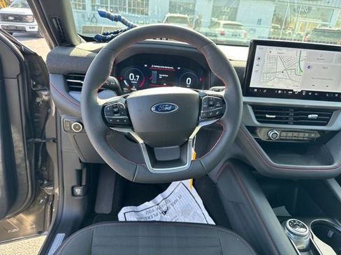 New 2026 Ford Explorer ST-Line w/ ST-Line Street Pack AWD/4WD image 13