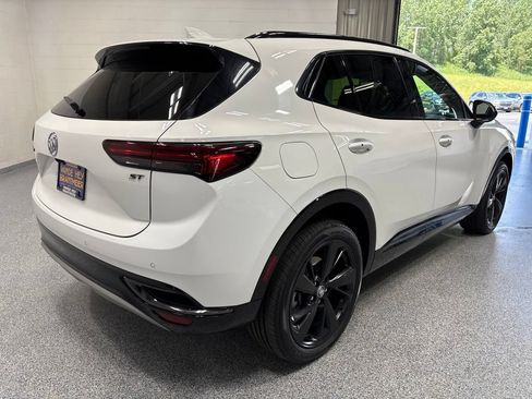 Used 2023 Buick Envision Essence w/ Sport Touring Package AWD/4WD image 7