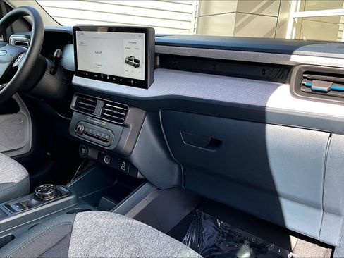 Used 2025 Ford Maverick XLT w/ Equipment Group 302A image 16