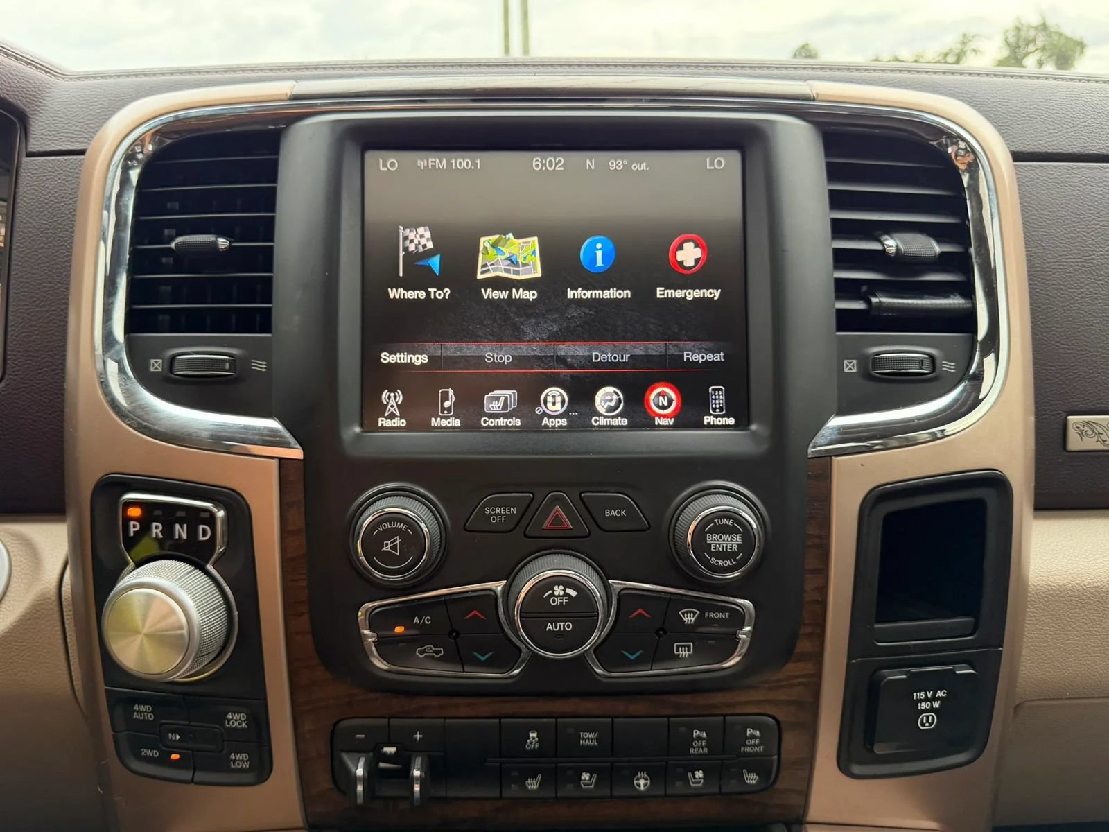 Used 2015 RAM 1500 Laramie Longhorn w/ Convenience Group AWD/4WD image 53
