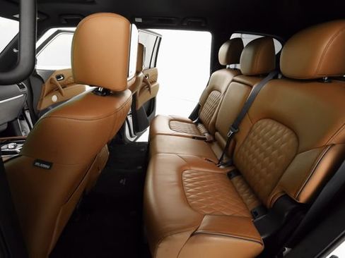Used 2022 INFINITI QX80 Luxe AWD/4WD image 19