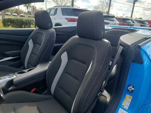 Certified 2023 Chevrolet Camaro LT w/ Technology Package image 18