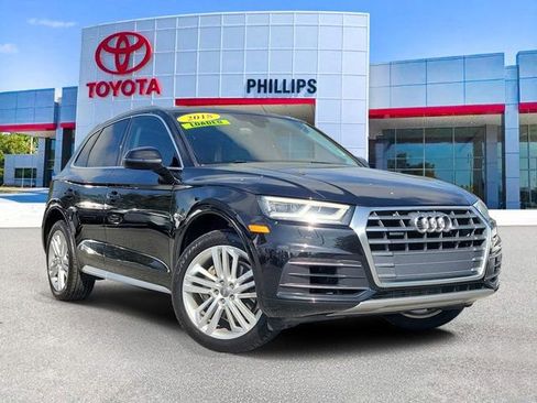 Used 2018 Audi Q5 2.0T Premium Plus w/ Premium Plus Package image 1