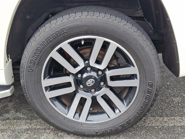 Used 2020 Toyota 4Runner Limited AWD/4WD image 7