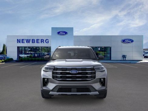 New 2026 Ford Explorer Active image 2