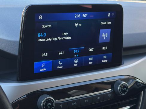 Used 2020 Ford Escape SEL image 20