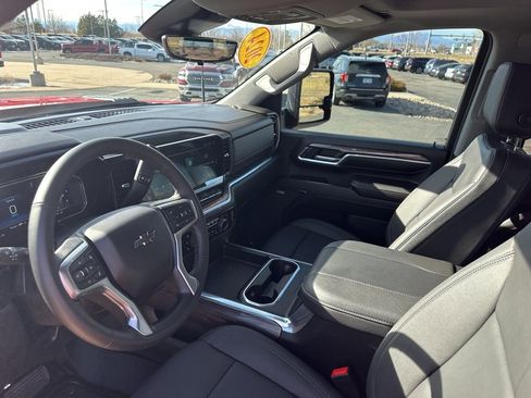 Used 2024 Chevrolet Silverado 2500 LTZ w/ LTZ Plus Package image 13