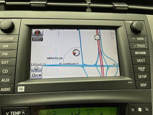 Used 2011 Toyota Prius Four w/ Navigation Pkg FWD image 5