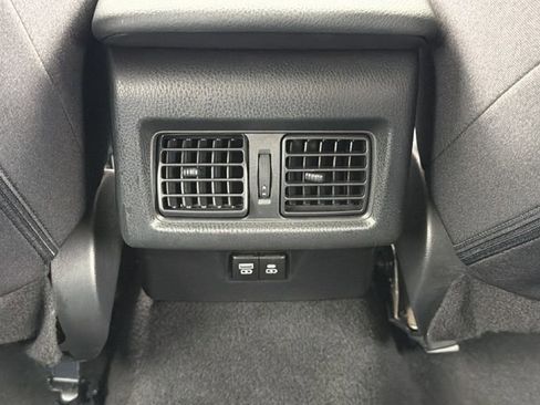 Used 2025 Toyota Camry LE image 35