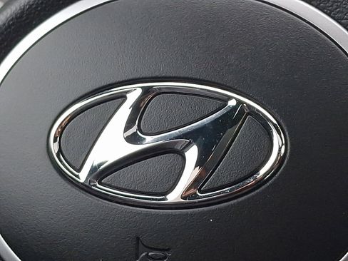 Used 2022 Hyundai Santa Cruz SEL Premium image 31