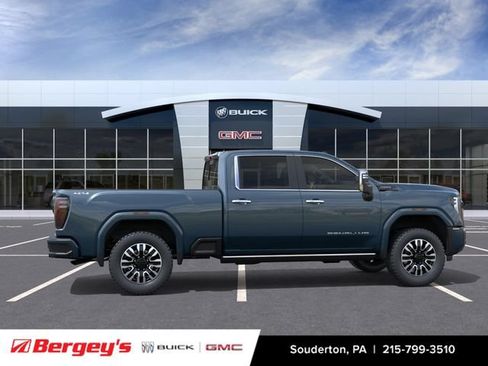 New 2026 GMC Sierra 2500 Denali Ultimate AWD/4WD image 7