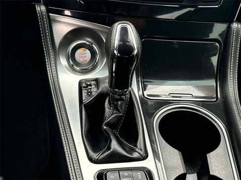Used 2021 Nissan Maxima 3.5 SV image 17
