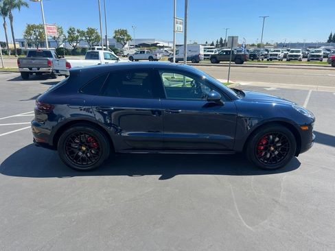 Used 2018 Porsche Macan GTS AWD/4WD image 13