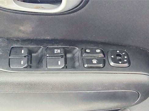 Used 2015 Kia Soul image 23