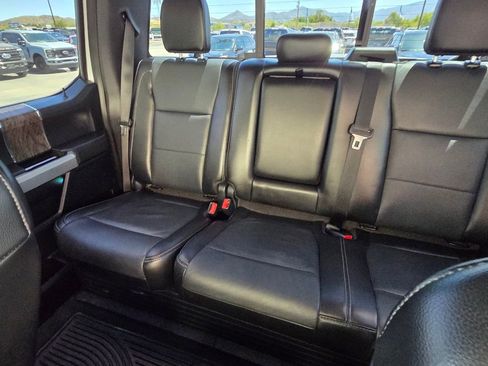 Used 2017 Ford F250 Lariat w/ Lariat Ultimate Package AWD/4WD image 11