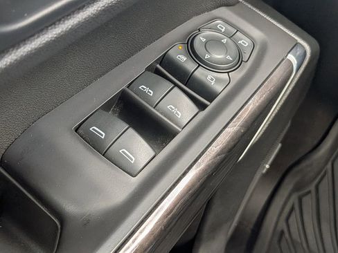 Used 2021 Chevrolet Silverado 1500 LTZ image 22