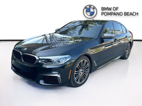 Used 2019 BMW M550i xDrive w/ Premium Package image 3