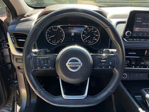 Used 2021 Nissan Rogue SV w/ Premium Package AWD/4WD image 11