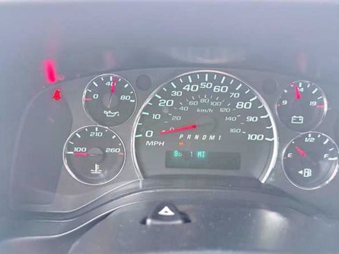 Used 2013 Chevrolet Express 2500 w/ Power Package RWD image 35