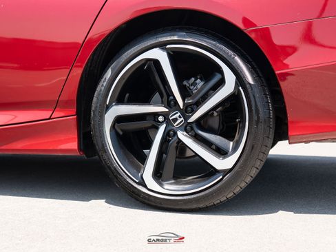 Used 2021 Honda Accord Sport image 12
