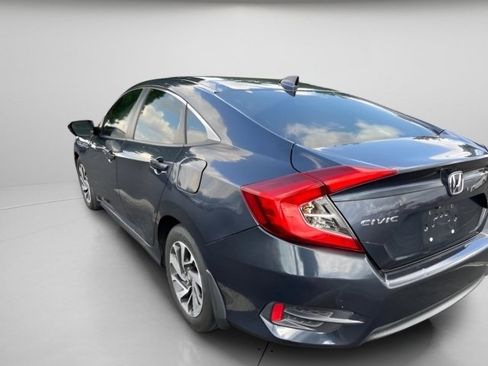 Used 2017 Honda Civic EX image 11