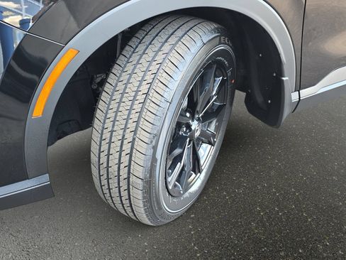 Certified 2025 Honda CR-V Sport image 31