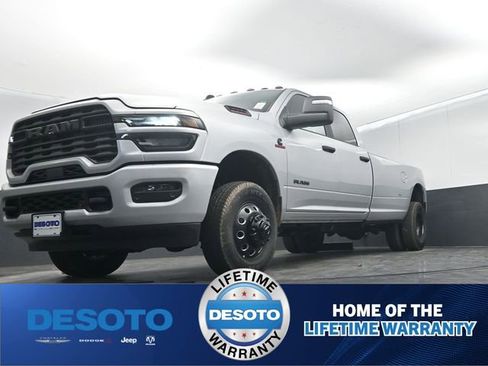 New 2026 RAM 3500 Big Horn AWD/4WD image 41