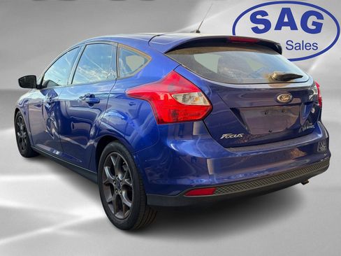Used 2014 Ford Focus SE w/ Equipment Group 201A image 4