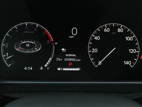 Used 2024 Honda Ridgeline Sport image 17