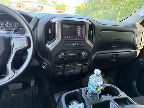 Used 2025 Chevrolet Silverado 2500 Custom w/ Custom Value Package AWD/4WD image 23