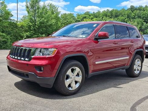 Used 2012 Jeep Grand Cherokee Laredo AWD/4WD image 3