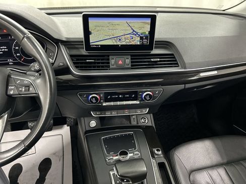 Used 2018 Audi Q5 2.0T Premium Plus w/ Premium Plus Package AWD/4WD image 19