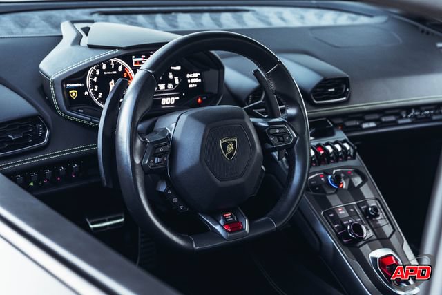 Used 2019 Lamborghini Huracan LP 580-2 RWD image 7