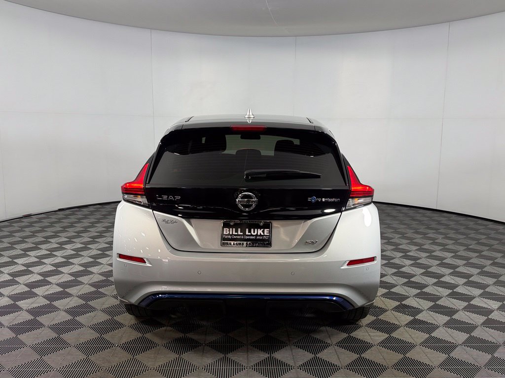 Used 2022 Nissan Leaf SV FWD image 9
