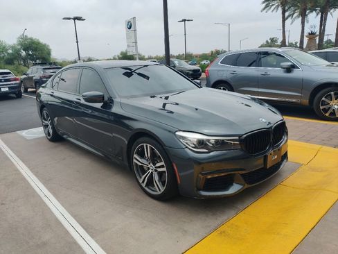Used 2016 BMW 740i RWD image 3
