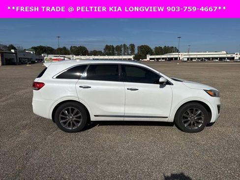 Used 2018 Kia Sorento SX image 8