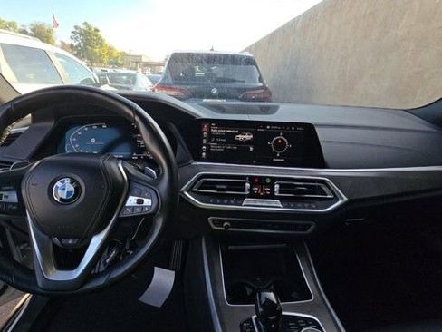 Used 2023 BMW X5 xDrive40i image 6