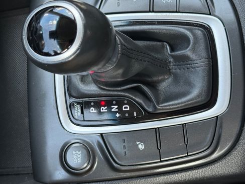 Used 2019 Hyundai Kona SEL FWD image 31
