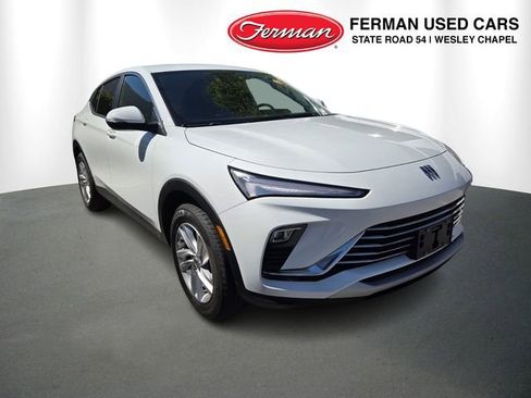 Used 2025 Buick Envista Preferred w/ Convenience II Package image 1