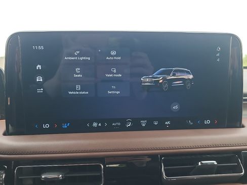 Used 2025 Lincoln Aviator Reserve w/ Equipment Group 201A AWD/4WD image 25
