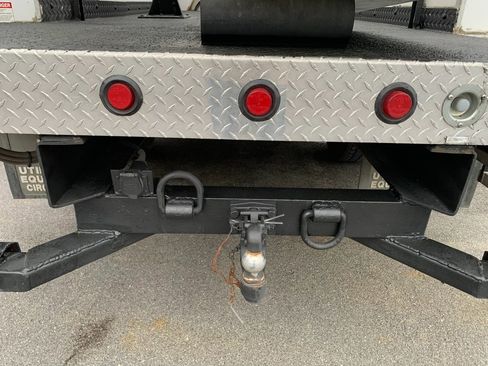 Used 2011 Ford F550 2WD Regular Cab Super Duty w/ Payload Upgrade Pkg image 46