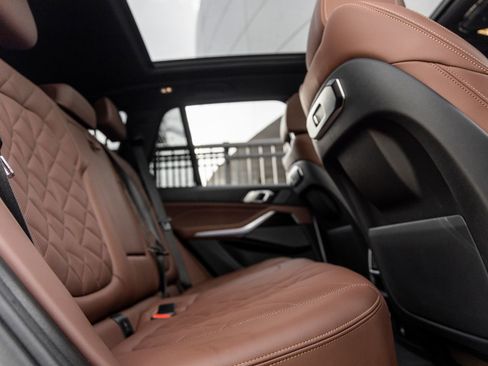 Used 2025 BMW X5 sDrive40i w/ M Sport Package image 38