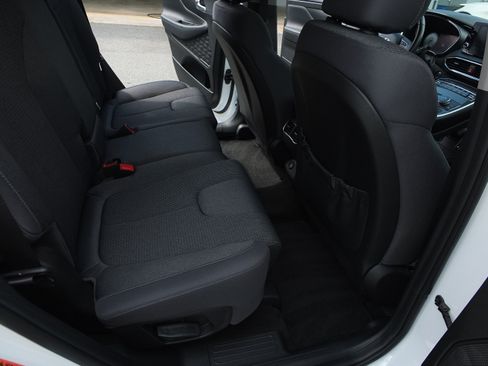 Used 2022 Hyundai Santa Fe XRT FWD image 12