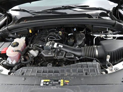Used 2023 Jeep Grand Cherokee L Limited AWD/4WD image 43