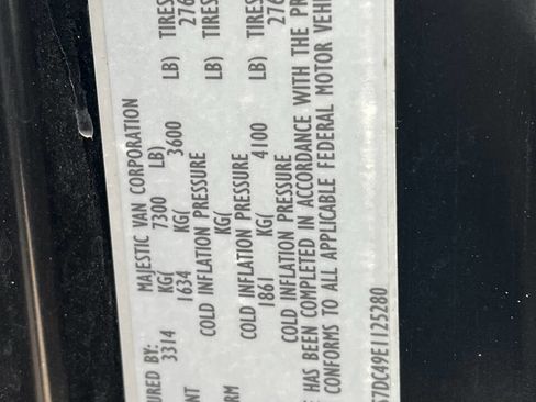 Used 2014 GMC Savana 1500 image 43